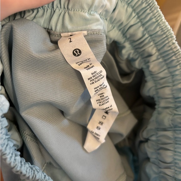 Lululemon tie dye 4” hotty hot shorts! - Picture 3 of 3